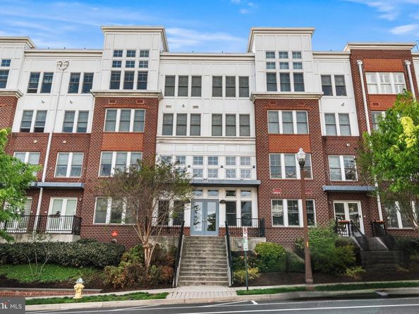 1418 N Rhodes Street B420, Arlington VA 22209