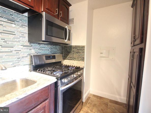 1225 Martha Custis Drive 320, Alexandria VA 22302