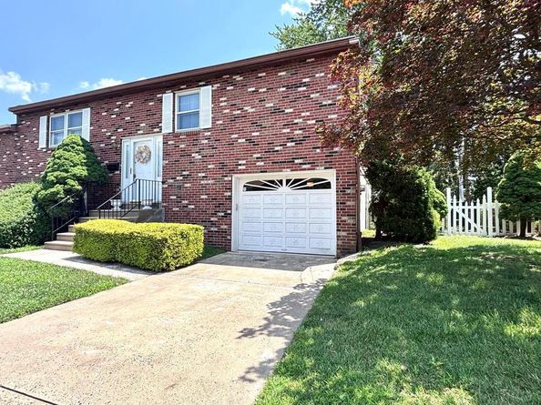 9401 Tulip Street, Philadelphia PA 19114