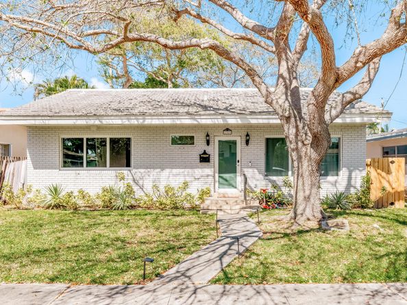 1323 Lincoln Street, Hollywood FL 33019