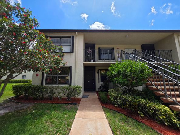 7892 Willow Spring Drive 1511, Lake Worth FL 33467