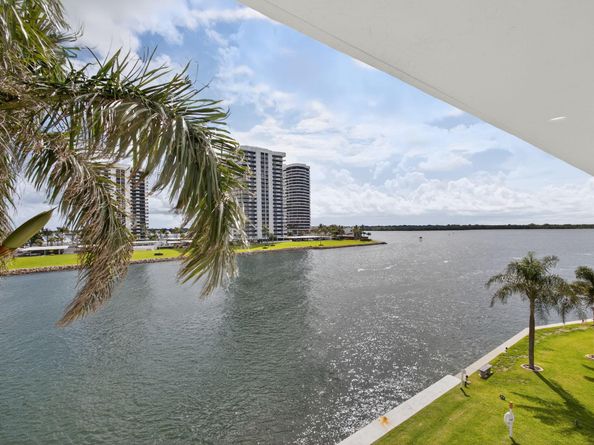 28 Yacht Club Drive 409, North Palm Beach FL 33408