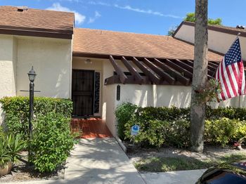 3898 Vine Tree Trail