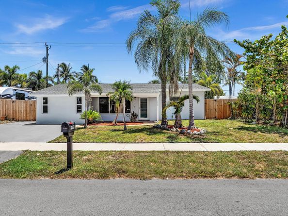 2920 NE 8th Terrace, Pompano Beach FL 33064