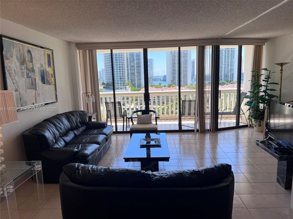 1000 Island Boulevard 1508, Aventura FL 33160