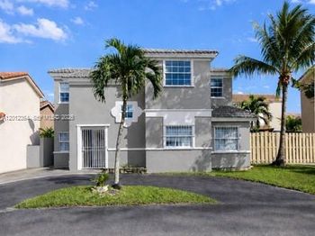 1045 NW 126th Place