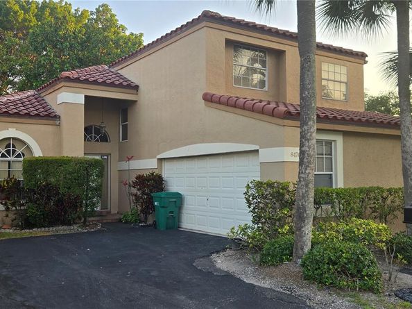 6470 NW 77th Place, Parkland FL 33067