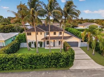 1044 NW 6th Drive