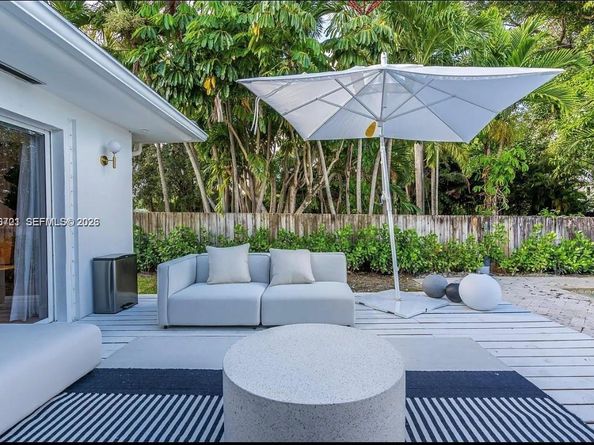 1001 NE 86th Street, Miami FL 33138