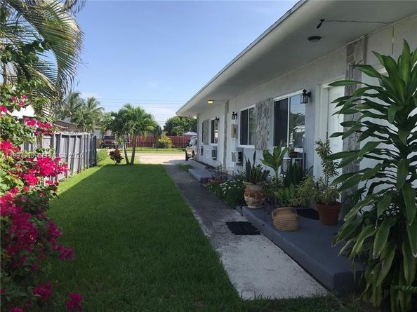 6220 Dawson Street, Hollywood FL 33023