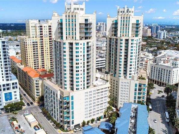 9066 SW 73rd Court 203, Miami FL 33156