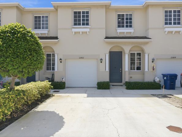 21482 NW 14th Court 21482, Miami Gardens FL 33169