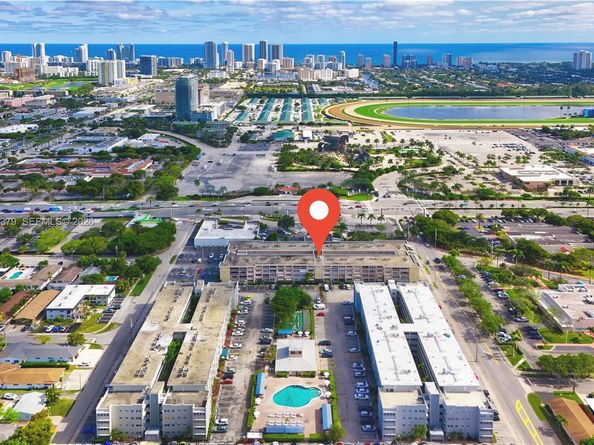 410 SE 2nd Street 114, Hallandale Beach FL 33009