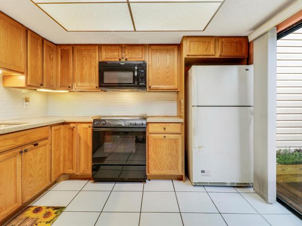 128 Sherwood Circle 13b, Jupiter FL 33458