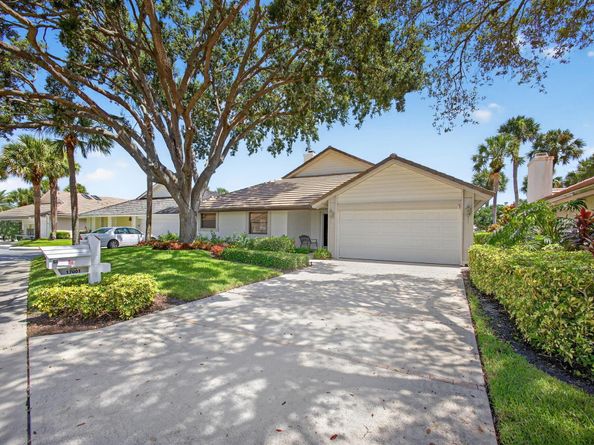 17001 Freshwind Circle, Jupiter FL 33477