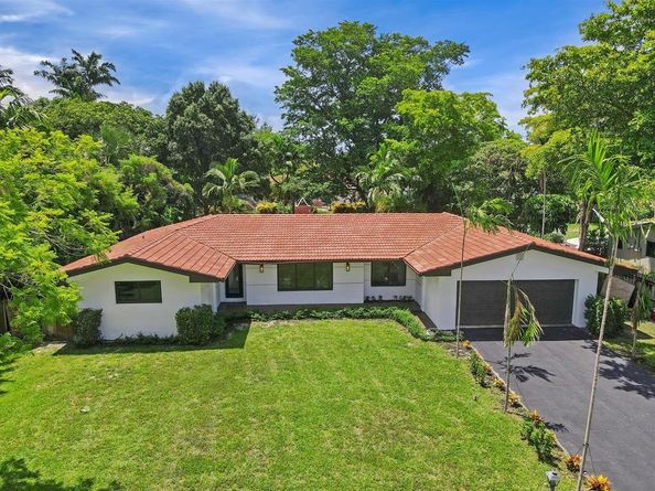 4190 SW 4th St, Plantation FL 33317