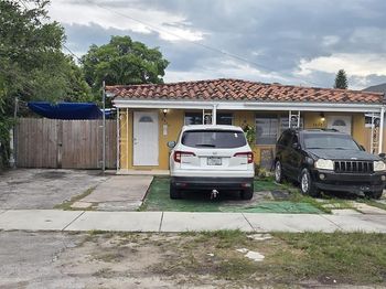 3410 SW 13th Terrace