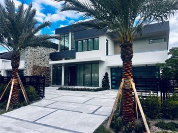 23 Isla Bahia Dr