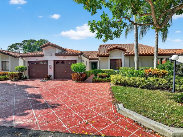 6096 Kings Gate Circle, Delray Beach FL 33484