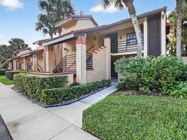 11281 Aspen Glen Drive 104, Boynton Beach FL 33437