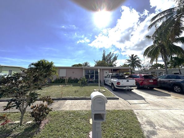 1310 NE 44th St, Pompano Beach FL 33064
