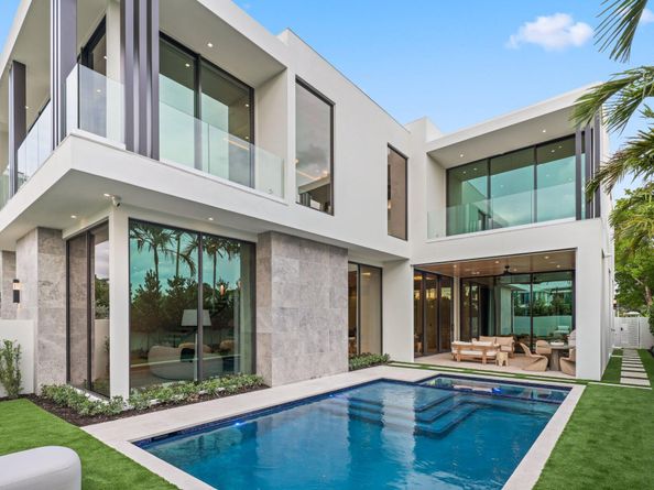 340 Grove Place, Delray Beach FL 33444