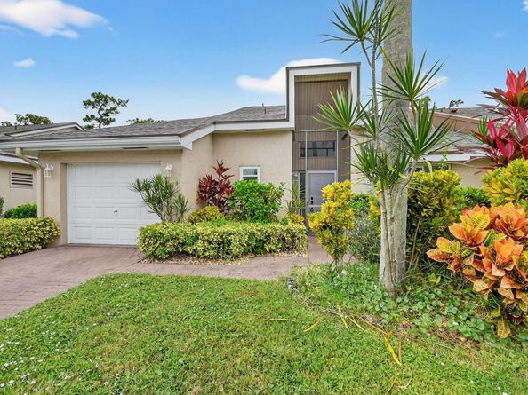 6869 Fountains Cir 6869, Lake Worth FL 33467
