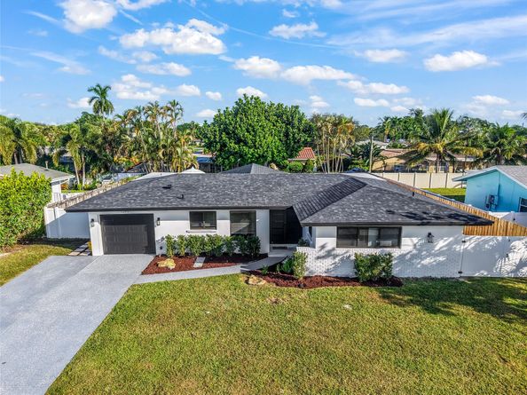 1399 W Camino Real, Boca Raton FL 33486