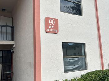 871 NE 207th Ter