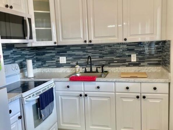 2840 Cynthia Lane 202, Lake Worth Beach FL 33461