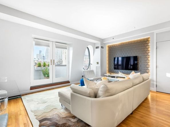 90 Broadway 5D, Boston MA 02116