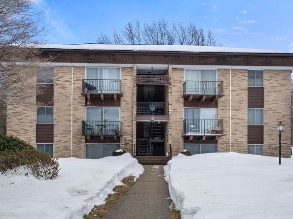 121 Bailey St D31, Worcester MA 01602