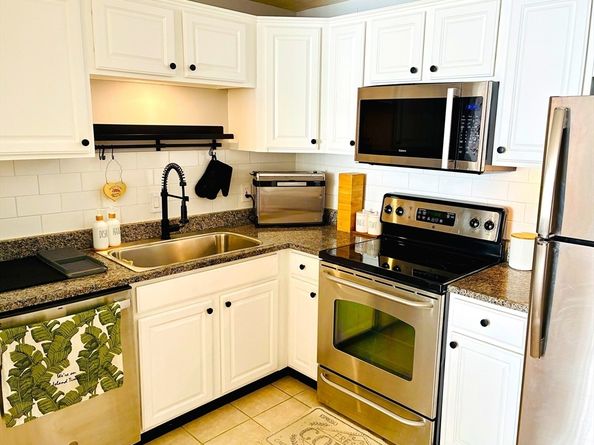 1105 Lexington Street 64, Waltham MA 02452