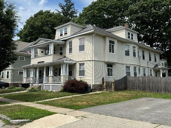 4 Hartshorn, Worcester MA 01602