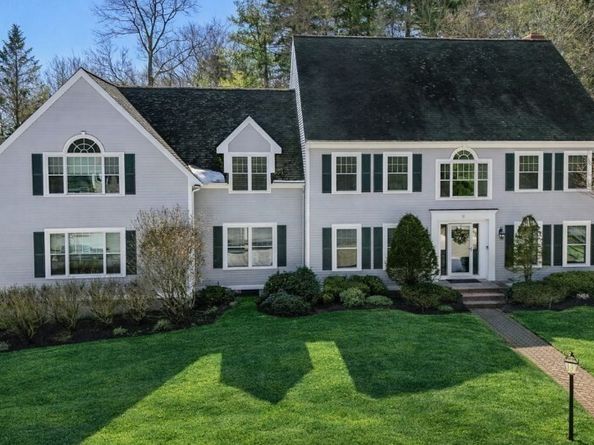 11 Thaxton Rd, Beverly MA 01915