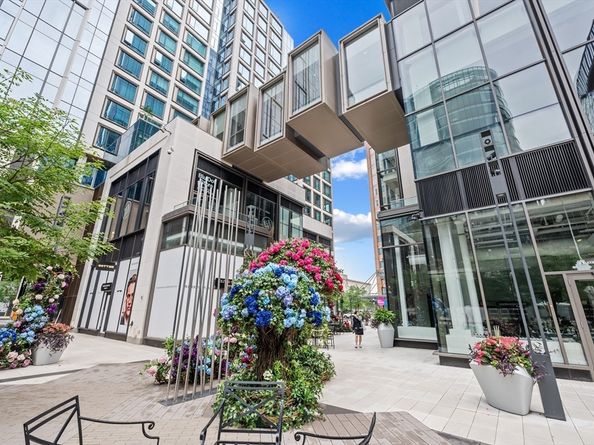 135 Seaport Blvd 818, Boston MA 02210