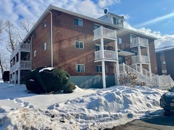 616 Boston Post Rd E