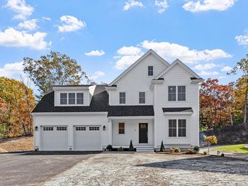 11 Waites Crossing Way