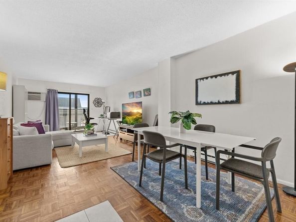 2353 Massachusetts Ave 44, Cambridge MA 02140