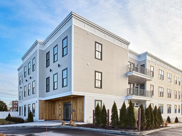 105 Sea Street 105, Quincy MA 02169