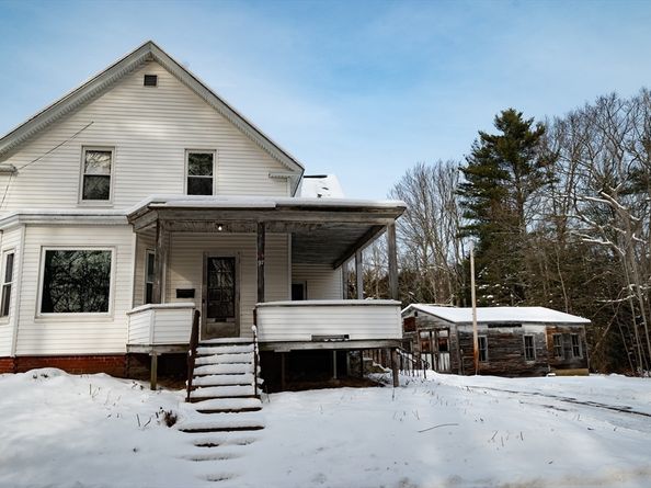 97 Pearl St, Winchendon MA 01475