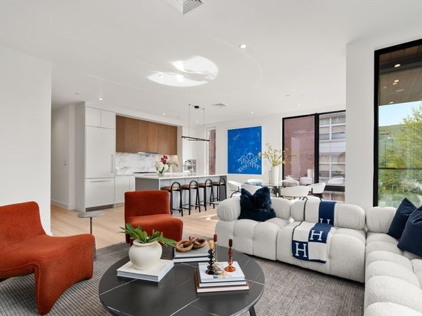 595 Albany Street 302, Boston MA 02118