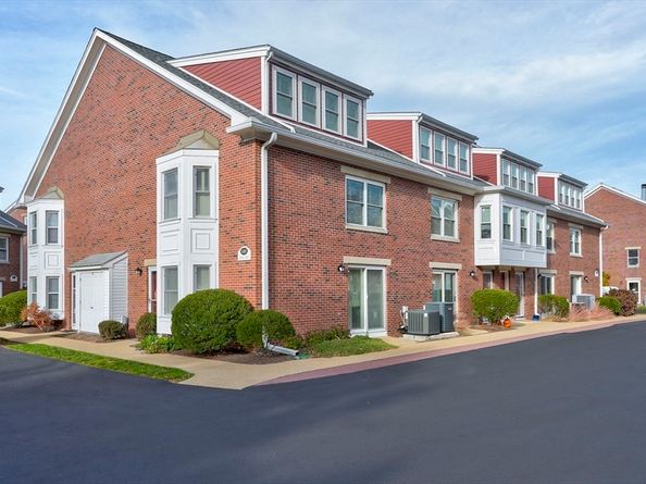 138 Quincy Shore Drive 170, Quincy MA 02171