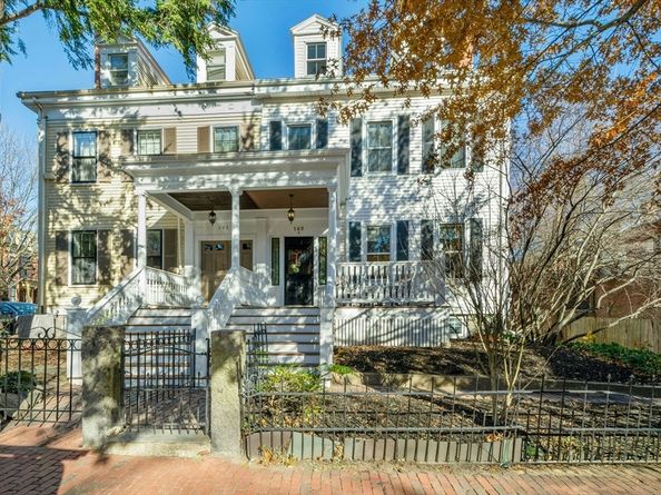 149a Bishop Allen Drive A, Cambridge MA 02139