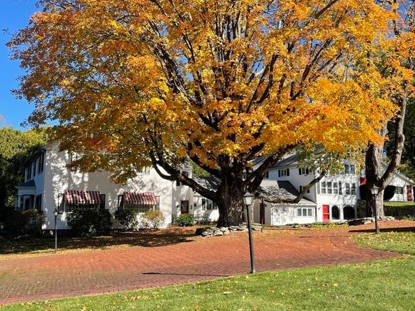 192 W Main St, Westborough MA 01581