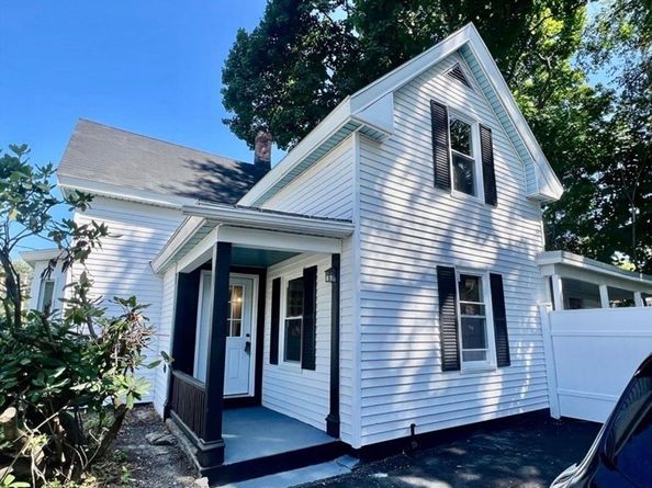 25 Pearl St, Clinton MA 01510