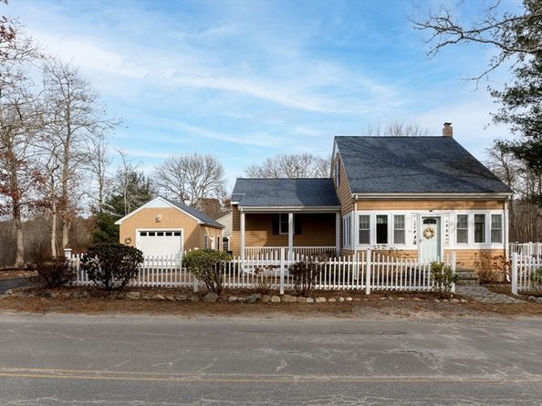14 Briarwood Drive, Wareham MA 02751