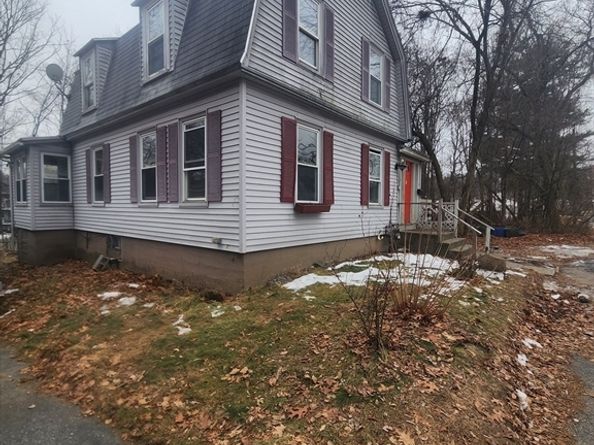 19 Kittredge St, Leominster MA 01453