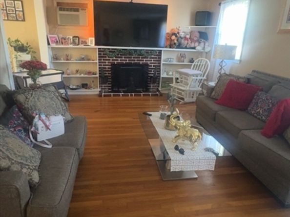 1000 Pleasant St, Stoughton MA 02072