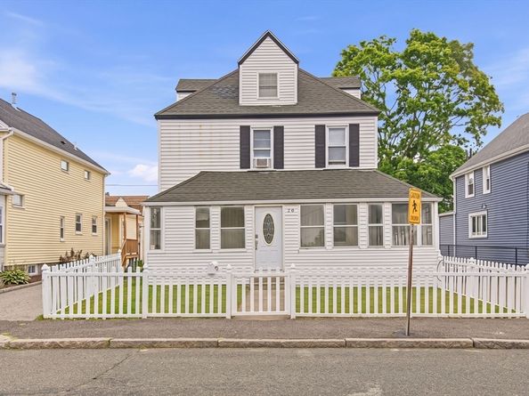 20 Bell St, Quincy MA 02169
